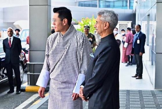 EAM Jaishankar receives Bhutan King at Delhi airport