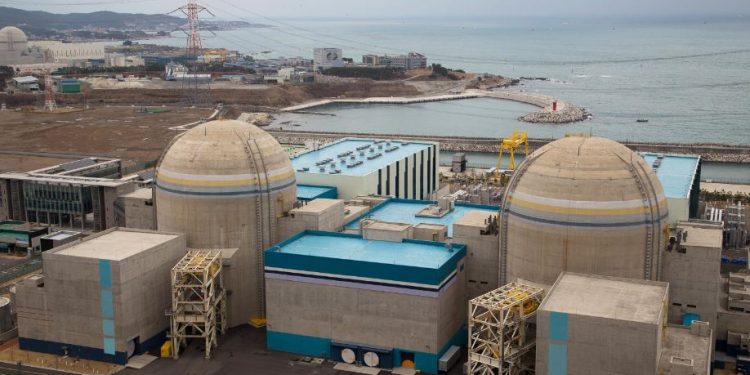 South Korea temporarily suspends Kori Nuclear Power Plant till operational permission renewal (Image: brutalismbot/Twitter)