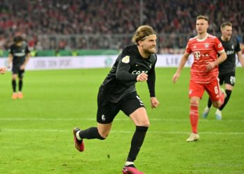 Lucas Höler last-minute penalty helped SC Freiburg beat Bayern Munich 2-1 (Image: Twitter)