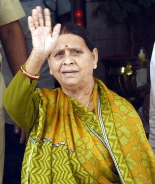 ED questions Rabri Devi in land-for-jobs case