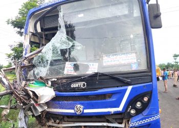 At least 12 killed, 7 injured after 2 buses collide head on in Odisha