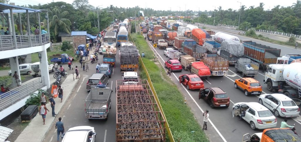 Illegal parking leading to highway mishaps