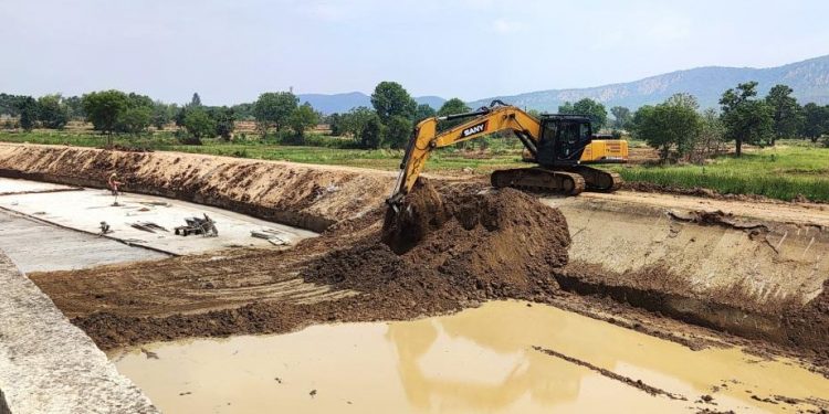 Corruption whiff in Sambalpur canal renovation