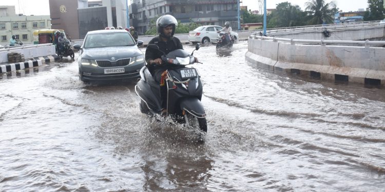 Odisha weather: Rains likely to intensify gradually after two days while cyclonic circulation brews in BoB