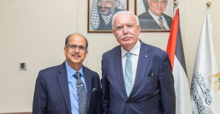 Ausaf Sayeed, Secretary (CPV & OIA) meets Minister of Foreign Affairs Palestine Riad Malki