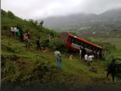 Maharashtra: Woman killed, 23 injured as bus falls into gorge in Nashik district