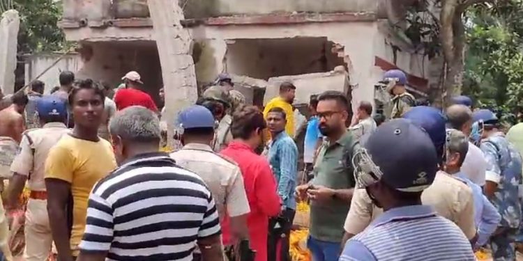 West Bengal: Three killed in blast at firecracker factory in Duttapukur