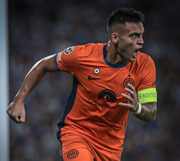 Lautaro Martínez scores late to rescue draw for Inter Milan against Real  Sociedad in UEFA Champions League - OrissaPOST