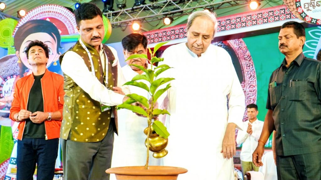 Odisha CM plants sapling, inaugurates International Convention on Millets