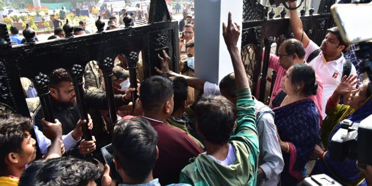 Protestors at Hi-Tech hospital Saturday (Pic- OP)