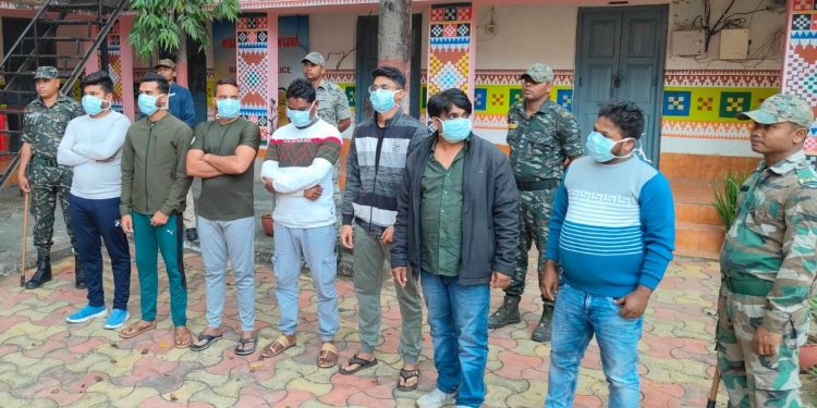 Balangir-foto-1- Arrested 7 Accused of fake Crypto currency case