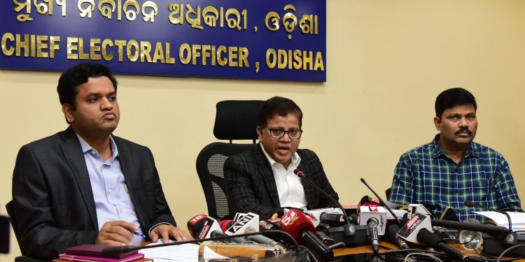 Odisha, voter list, CEO, Nikunja Bihari Dhal