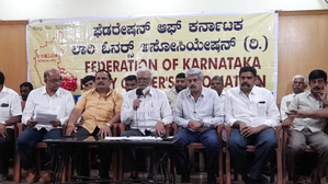 Hit-and-run law_Karnataka truck owners to go on indefinite strike from Jan 17