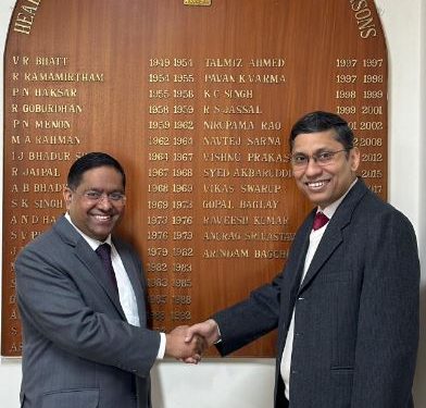 Randhir Jaiswal assumes charge as MEA spokesperson