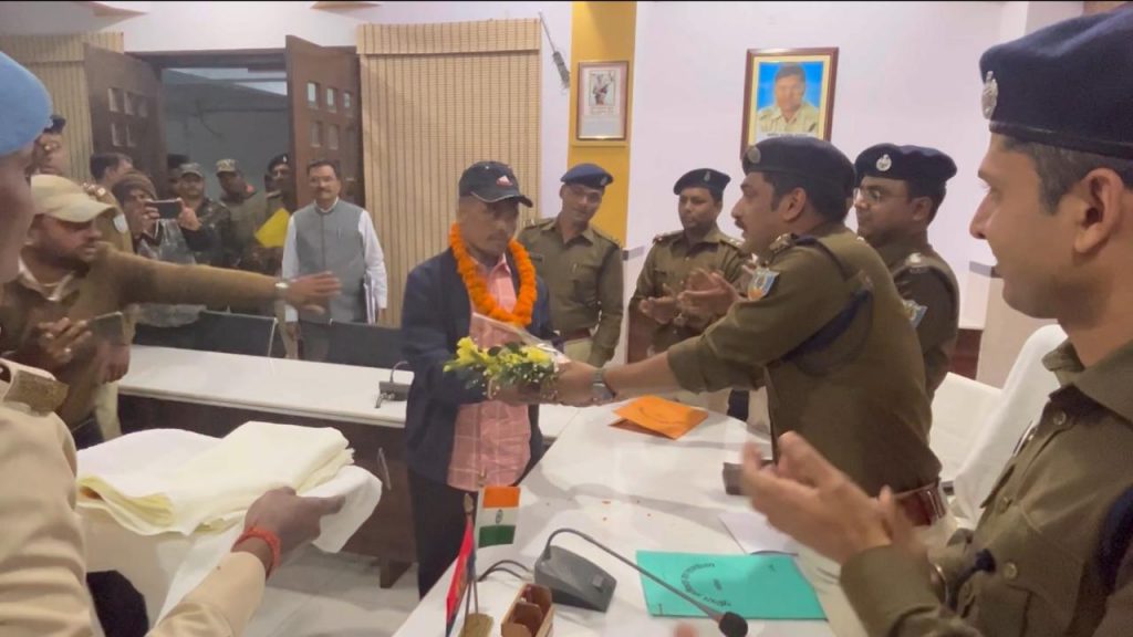 Jharkhand: CPI (Maoist) zonal commander carrying Rs10 lakh bounty surrenders in Latehar