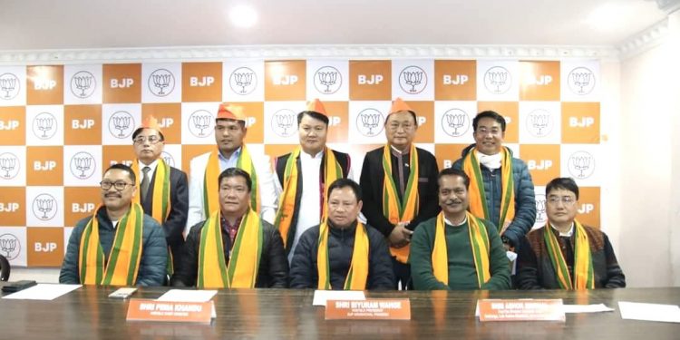 Arunachal Pradesh: Two Cong MLAs, equal number of NPP legislators join BJP