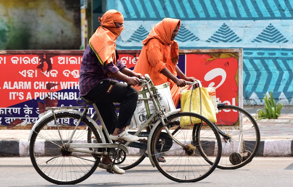 IMD flags ‘severe heat wave’: Odisha likely to sizzle under scorching sun for next four days