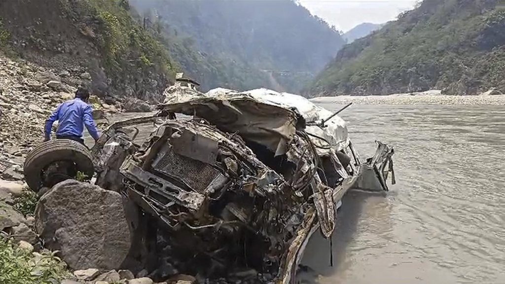 At least 10 killed, 13 injured as tempo traveller skids off road, falls into Alaknanda river in Uttarakhand