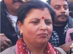It's neck-and-neck in Himachal CM's wife seat