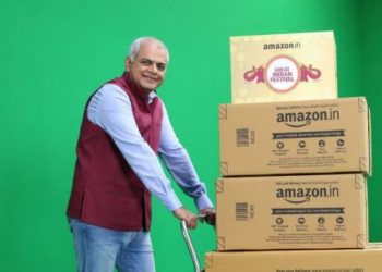 Amazon, Manish Tiwary