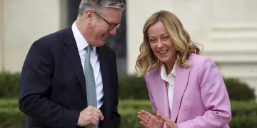 Italian Premier Giorgia Meloni, left, welcomes U.K. Prime Minister Keir Starmer as they meet at Villa Panphilj in Rome, Sept. 16, 2024.