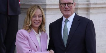 Italian Premier Giorgia Meloni, left, welcomes U.K. Prime Minister Keir Starmer as they meet at Villa Panphilj in Rome, Sept. 16, 2024.