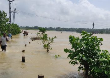 flood in subarnarekha river