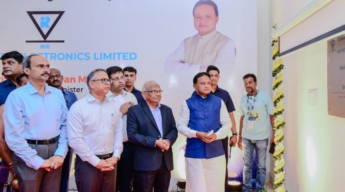 CM Majhi lays foundation stone for India's 'first' silicon carbide mfg facility in Bhubaneswar