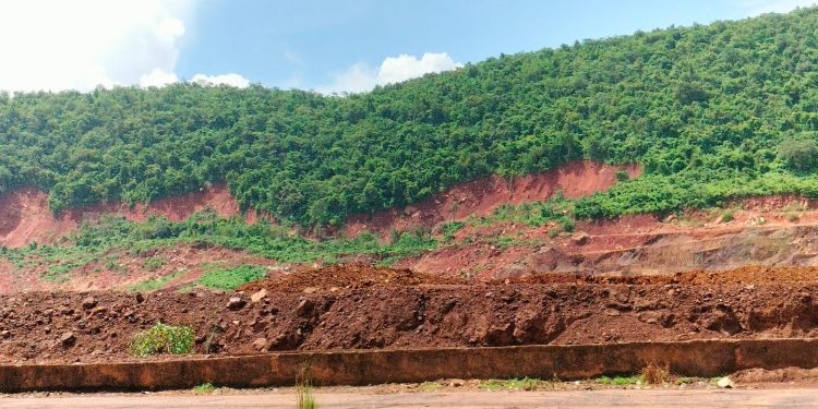 Mining on forest land: CAG report raps OMC