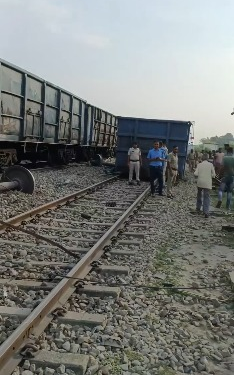 goods train derail