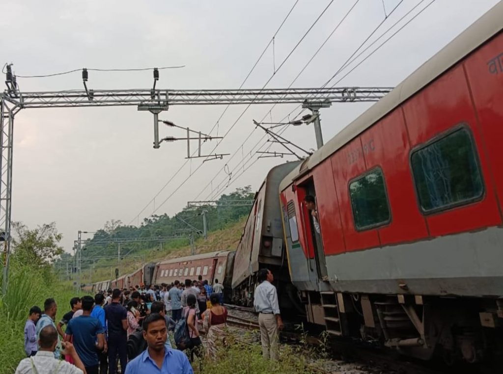 Lokmanya Tilak Express