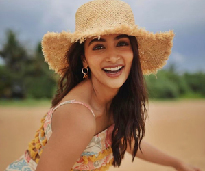 Pooja Hegde jets off to Sri Lanka to ring in her birthday