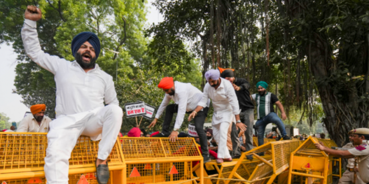 Security upped outside Canadian High Commission due to protest against temple attack