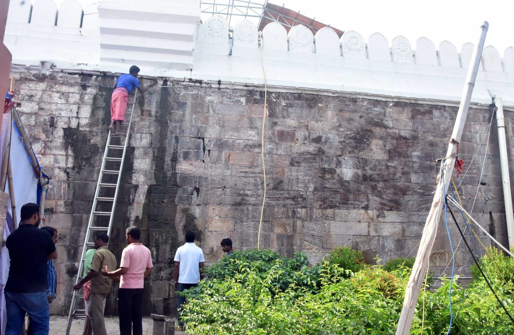 Cracks appear in boundary wall of Puri Jagannath temple, Odisha govt seeks ASI help for repairs