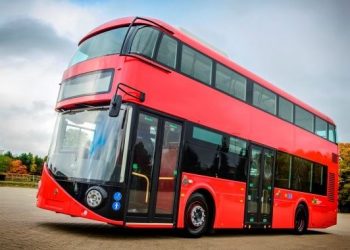 Double-decker electric bus