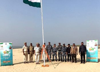 Tricolour hoisted on Kanika Sands Island