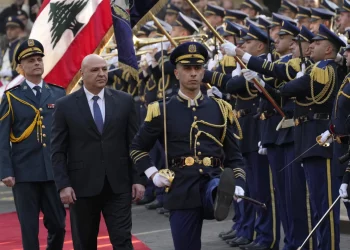 Lebanon's parl chooses army commander Aoun as president, ending 2-year deadlock