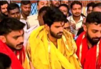 These three Indian cricket players seek blessings at Puri Jagannath Temple