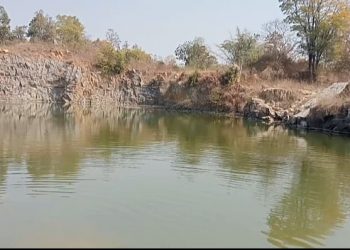 Villagers protest order to dump fly ash in quarry