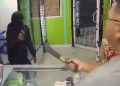 Watch viral video_Knife takes on gun; what happens next will blow your mind!