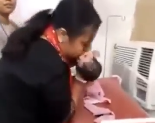 Heart-stopping moment: Doctor saves newborn’s life in viral video!