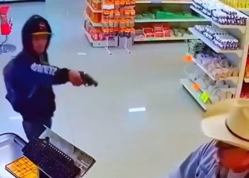 Watch viral video: Wannabe robber left helpless after heroic senior takes him on!