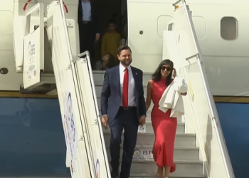 US Vice President Vance, his family arrive in Delhi